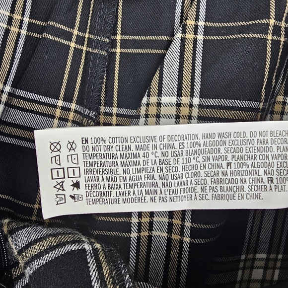 Forever 21 Plaid Wide Leg Cargo Pants with Detachable Chain NWOT - Picture 10 of 10